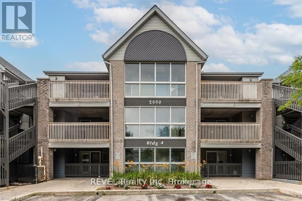 317 - 2030 CLEAVER AVENUE, Burlington (Headon)