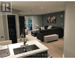317 - 2030 Cleaver Avenue, Burlington, ON L7M4C3 Photo 9
