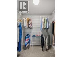120 Treeline Manor SW - photo 31