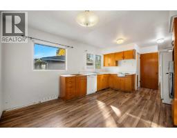Laundry room - 8712 11 Street Sw, Calgary, AB T2V1N6 Photo 10