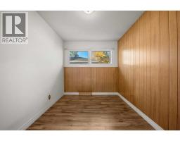 8712 11 Street Sw, Calgary, AB T2V1N6 Photo 15