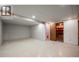 8712 11 Street Sw, Calgary, AB T2V1N6 Photo 25