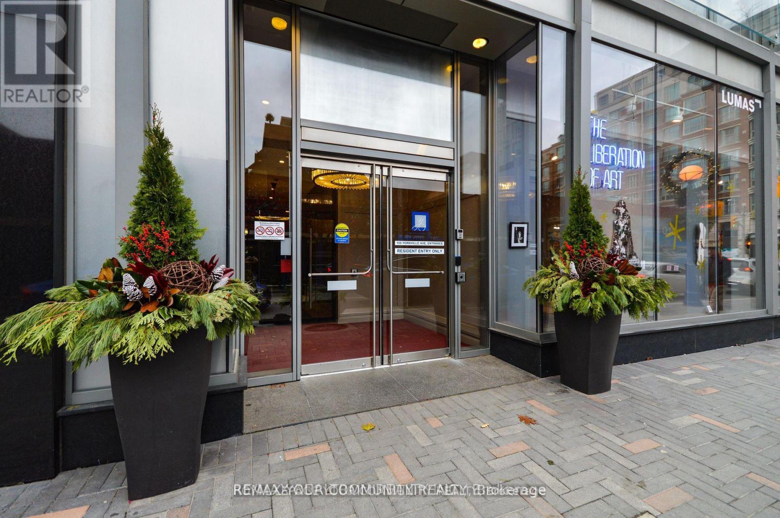 1408 - 155 YORKVILLE AVENUE, Toronto (Annex) — photo 11