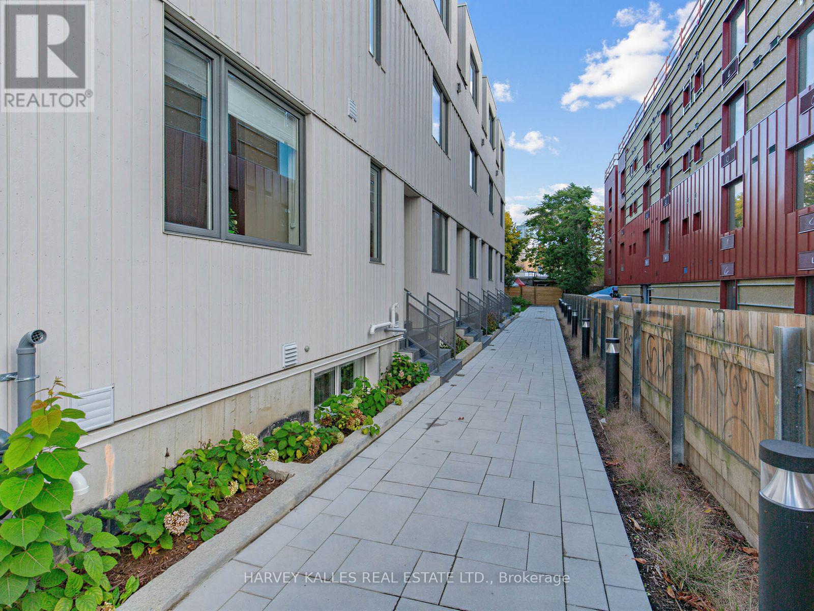 45 Bellevue Avenue — photo 26