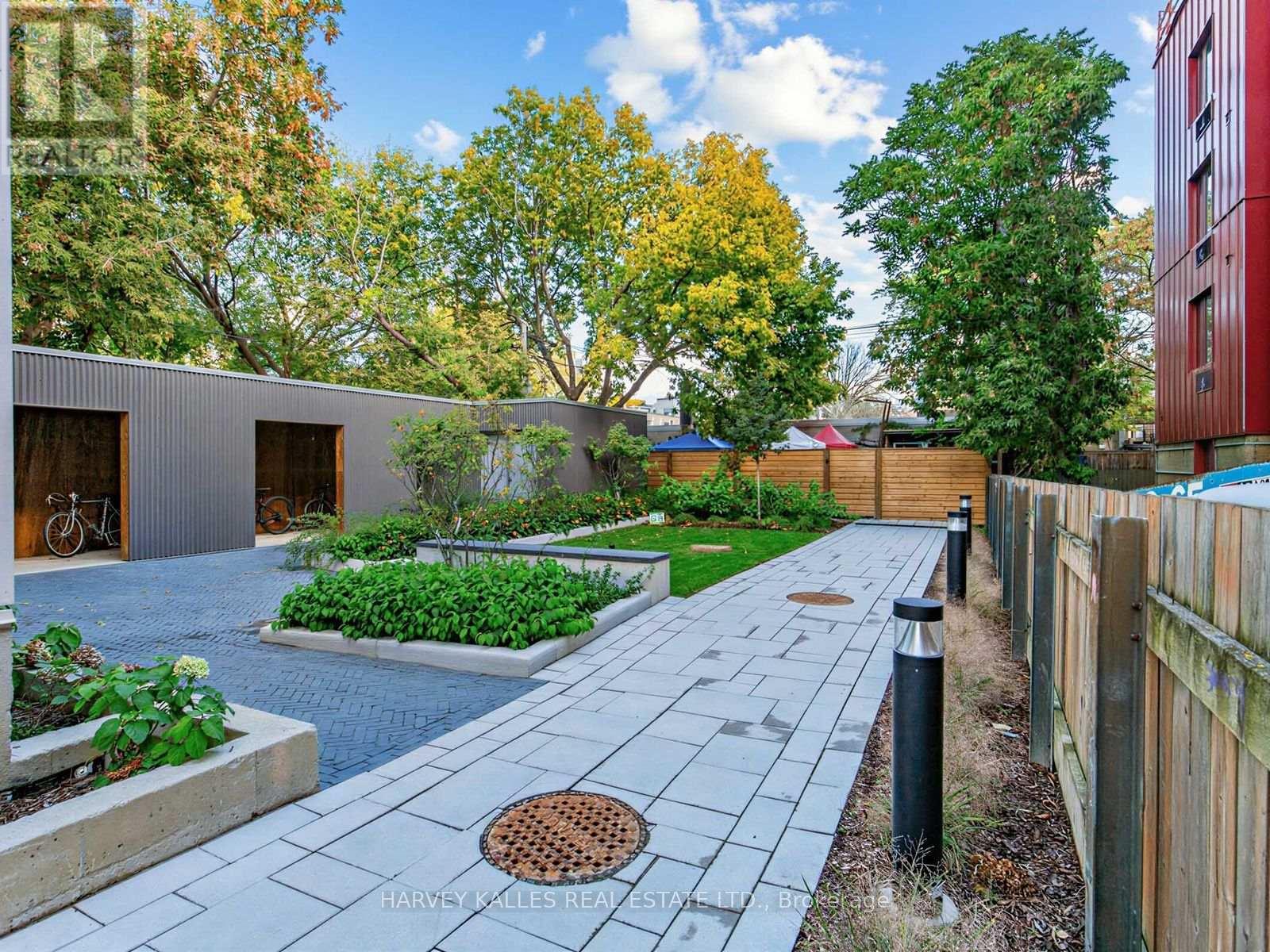 45 Bellevue Avenue — photo 27