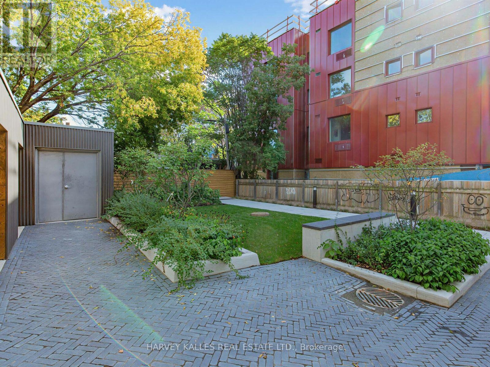 45 Bellevue Avenue — photo 31