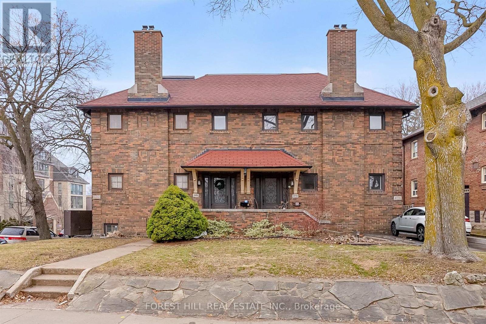 Photo of 1070 Avenue Road