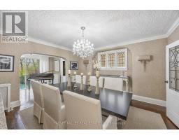Primary Bedroom - 141 Old Forest Hill Road, Toronto, ON M5N2N7 Photo 13