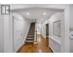 Laundry room - 141 Old Forest Hill Road, Toronto, ON M5N2N7 Photo 6