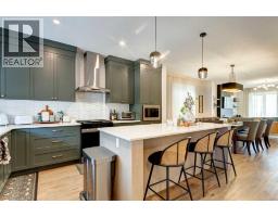 15033 37 Street SW - photo 2