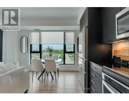 405 - 120 Eagle Rock Way, Vaughan, ON L6A5C2 Photo 10