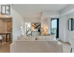 405 - 120 Eagle Rock Way, Vaughan, ON L6A5C2 Photo 15