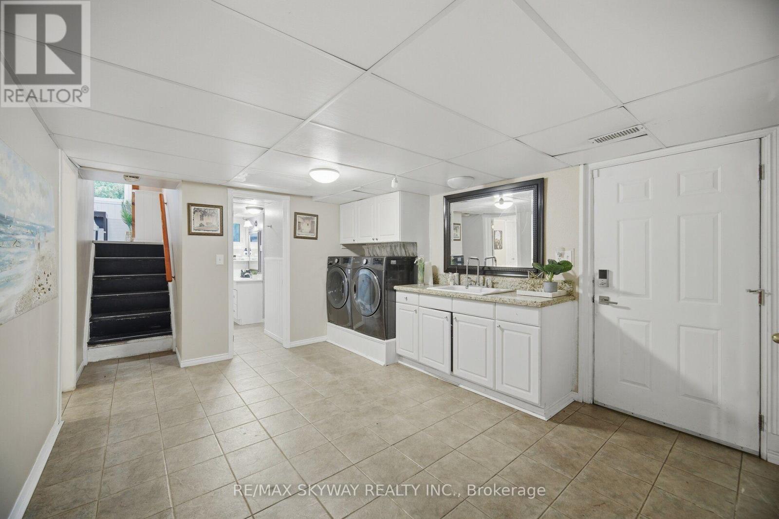 9476 Highway 9, Adjala-Tosorontio, ON photo 37
