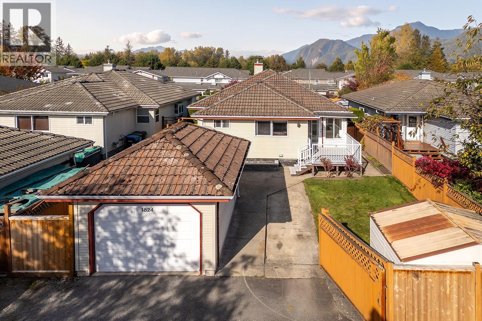 Photo of 1824 WILLOW CRESCENT 31