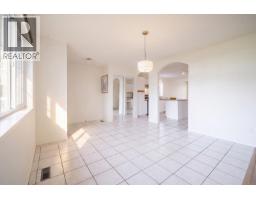 1824 Willow Crescent, Squamish, BC V8B0L9 Photo 6