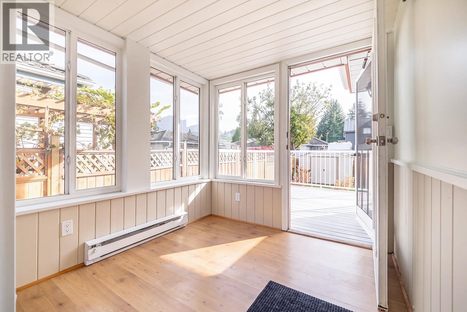 Photo of 1824 WILLOW CRESCENT 16
