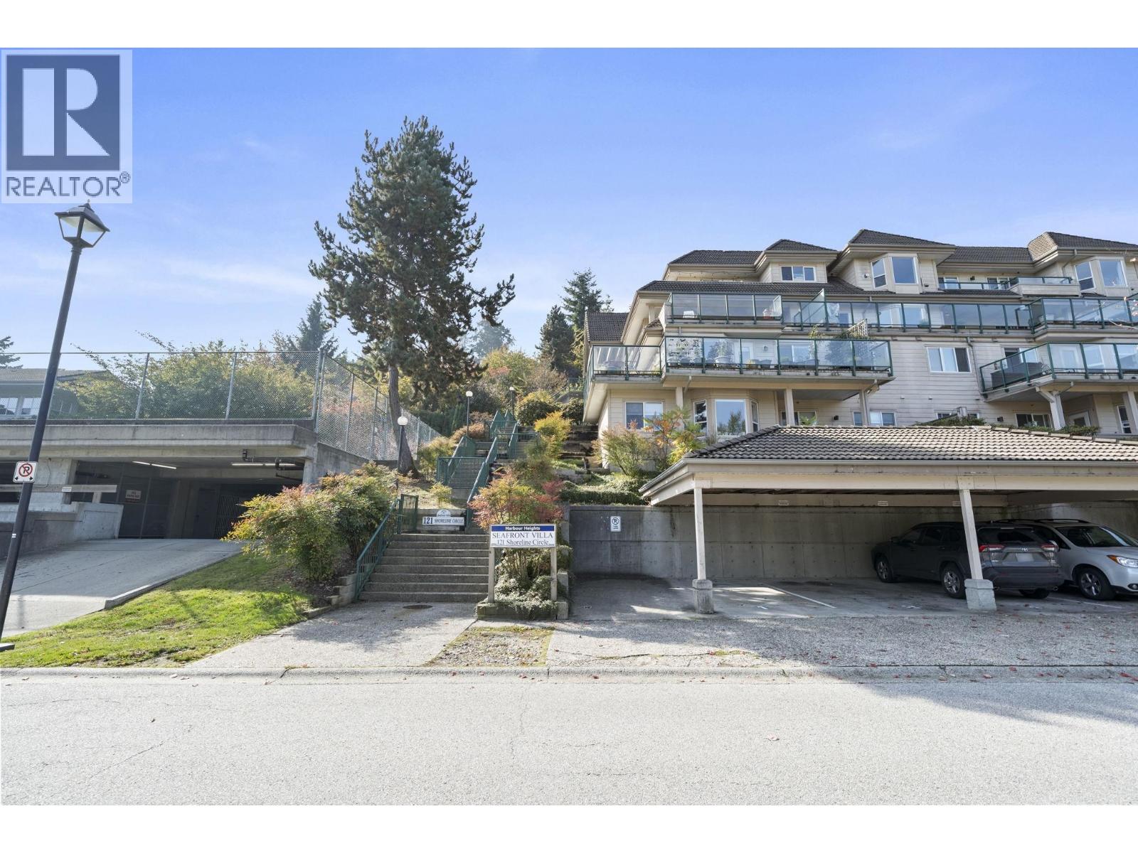 201 121 SHORELINE CIRCLE — photo 2