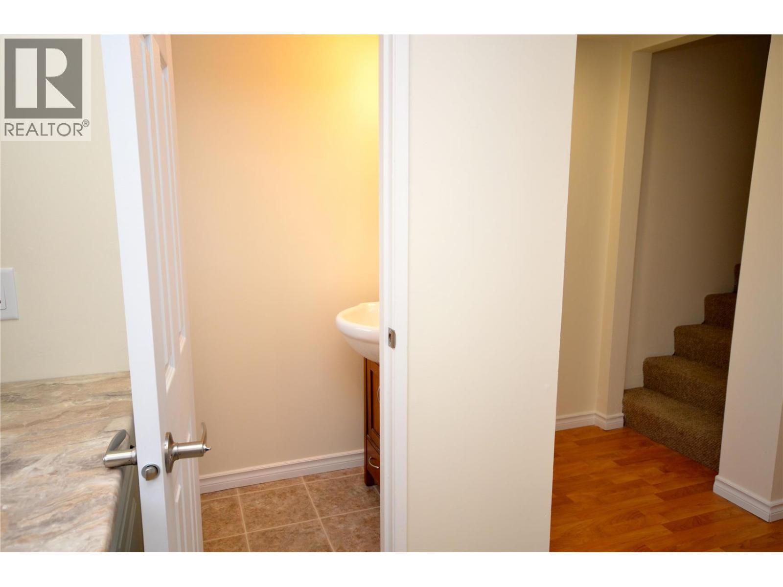 4501B 15 Avenue, Vernon - Image 1