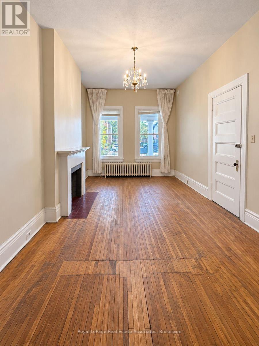 132 CLOSE AVENUE, Toronto (South Parkdale) — photo 6