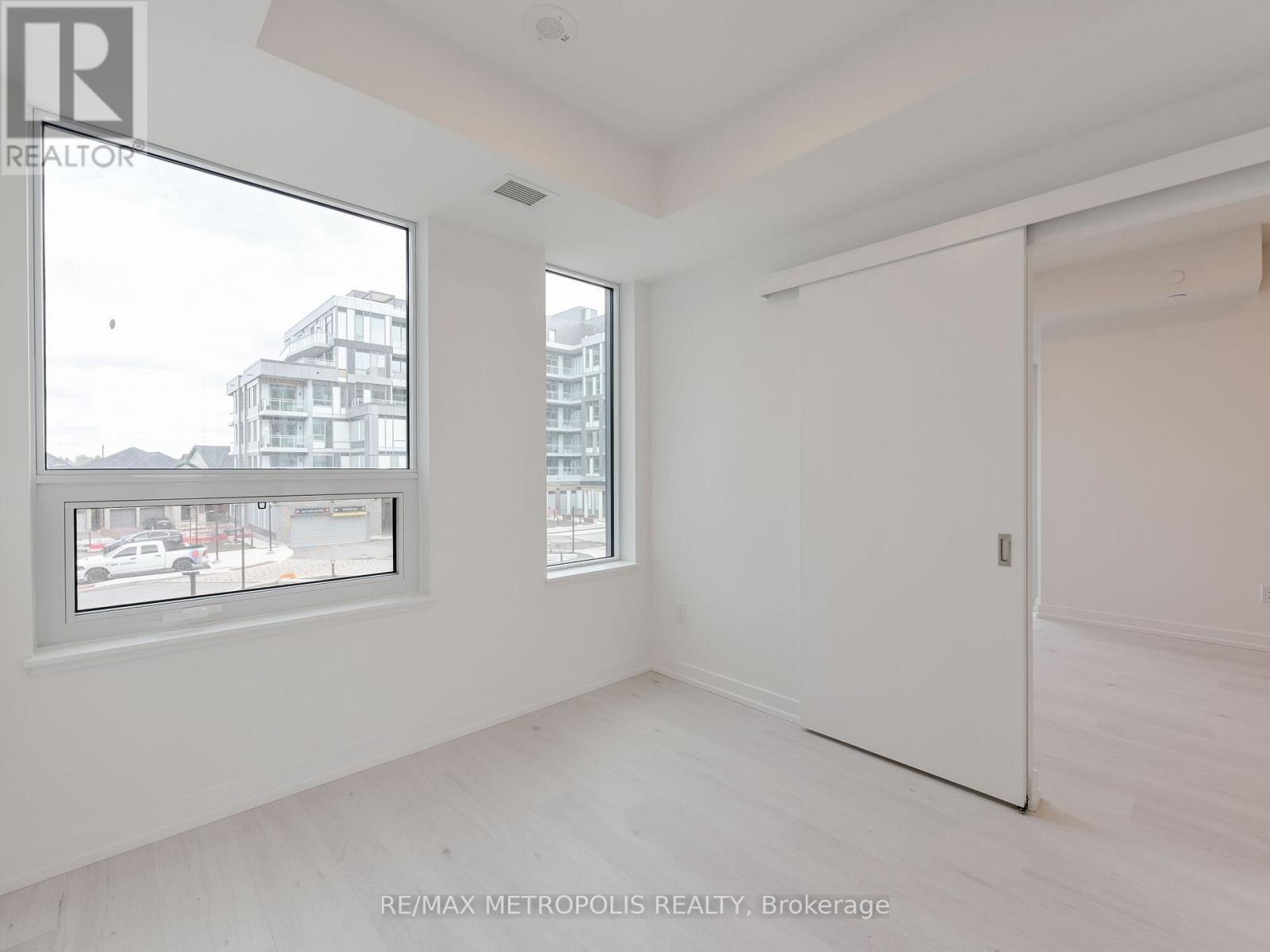 246- 2501 Saw Whet Boulevard, Oakville, ON photo 33