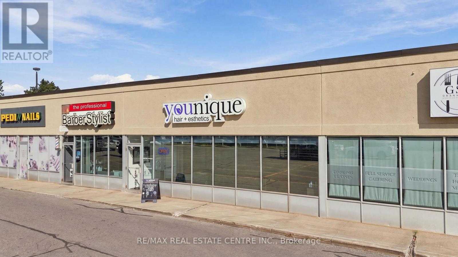 280 Broadway Avenue — photo 20