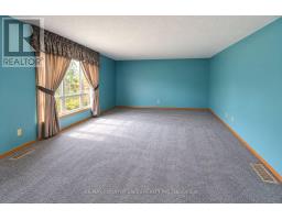 1598 County Rd 46, Kawartha Lakes, ON K0M2T0 Photo 14