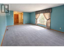 1598 County Rd 46, Kawartha Lakes, ON K0M2T0 Photo 15