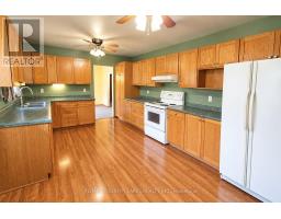 Primary Bedroom - 1598 County Rd 46, Kawartha Lakes, ON K0M2T0 Photo 9