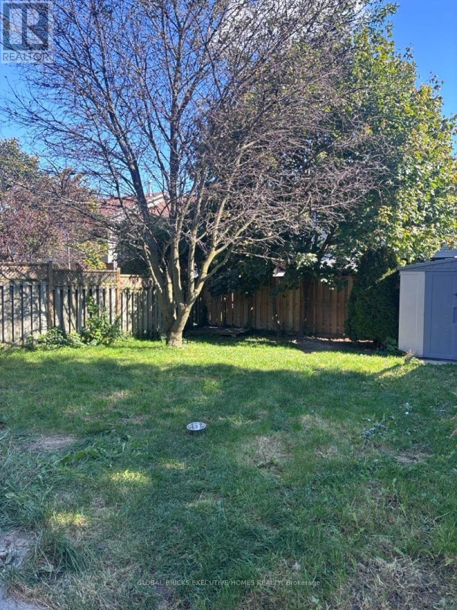 173 Martinet Avenue — photo 19