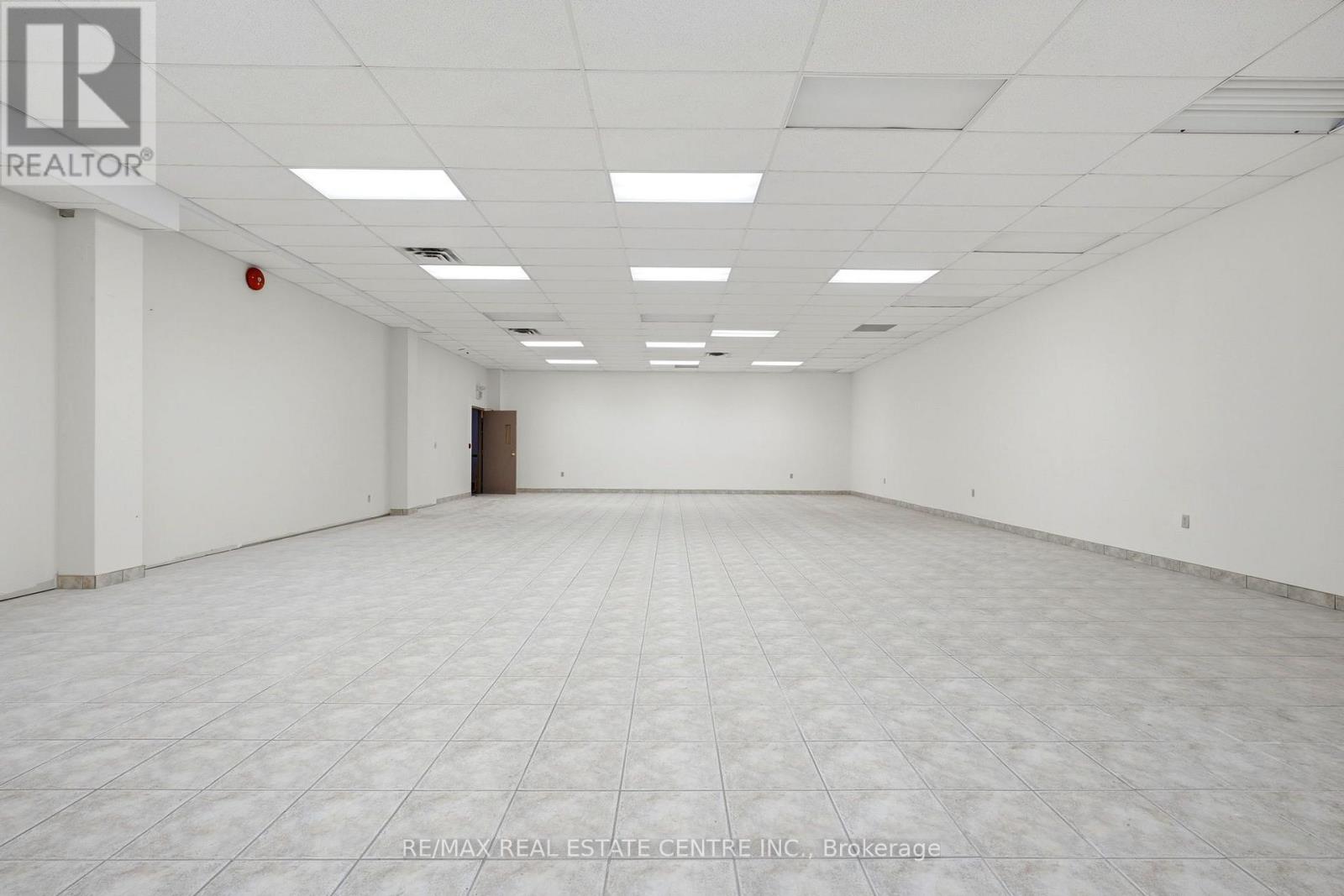 B3 - 45 WYNDHAM STREET N, Guelph (Downtown)