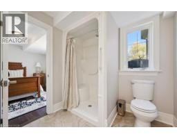 2073 Maplewood Road, St  Clements, ON N0B2M0 Photo 33