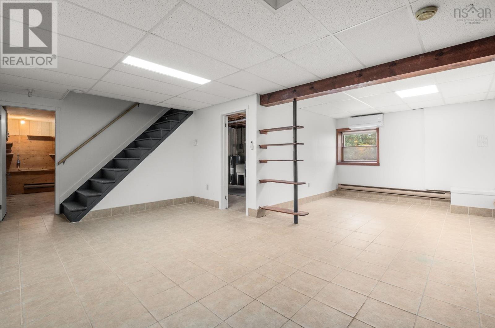 Property 36 of 51 of 110 Skyway Drive