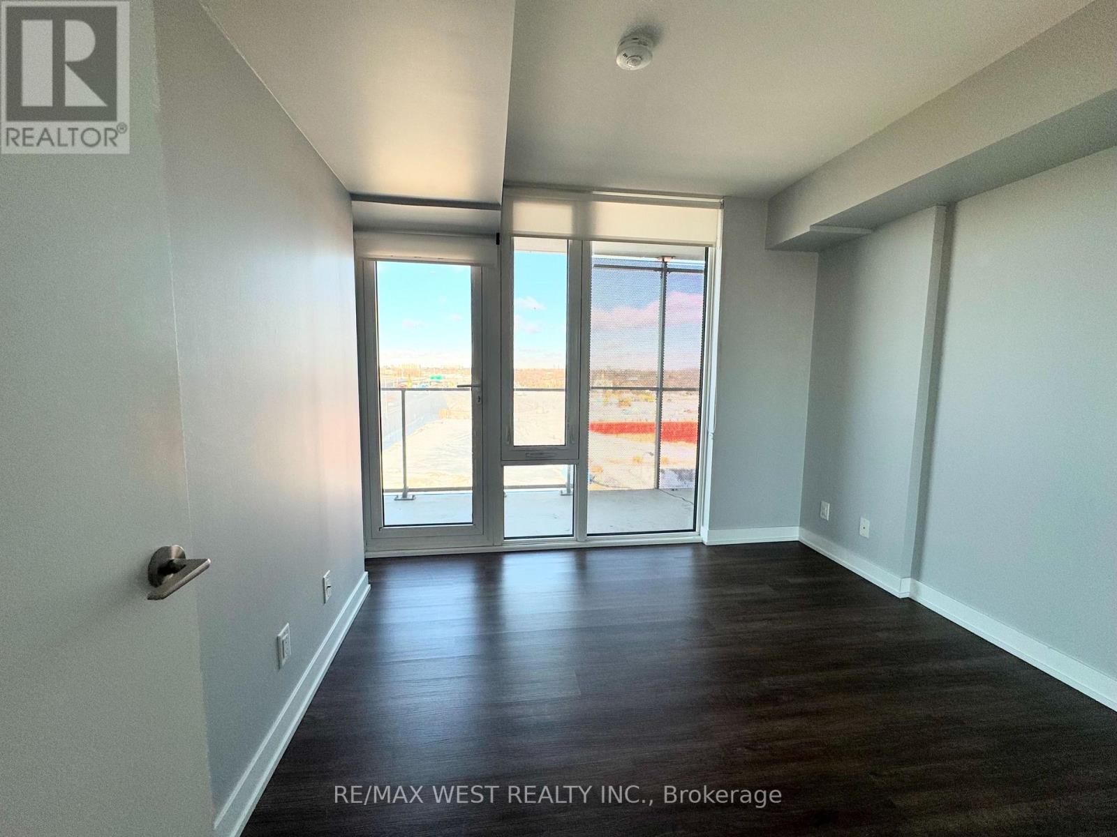 38 Monte Kwinter Court — photo 11