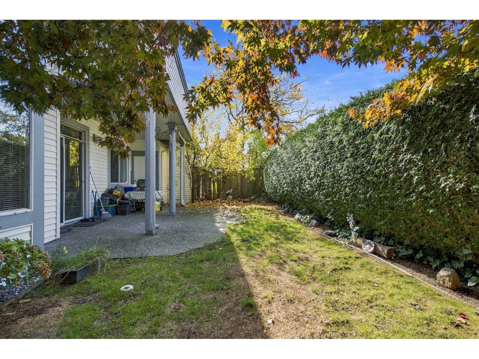 Photo of 107 13895 102 AVENUE 24