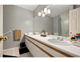107 13895 102 Avenue, Surrey, BC V3T1P2 Photo 18