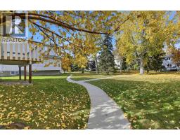 225 Killarney Glen Court SW - photo 37