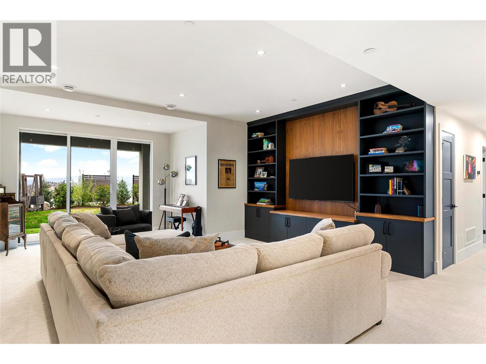 125 Diamond Way, Vernon