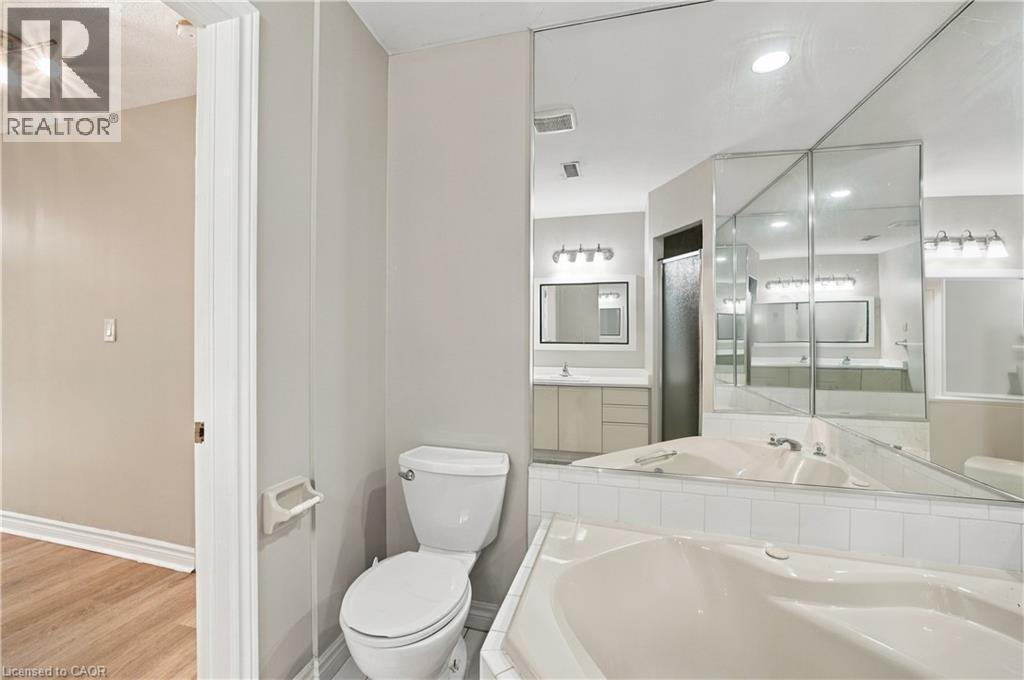 469 Wilson Street East — photo 24