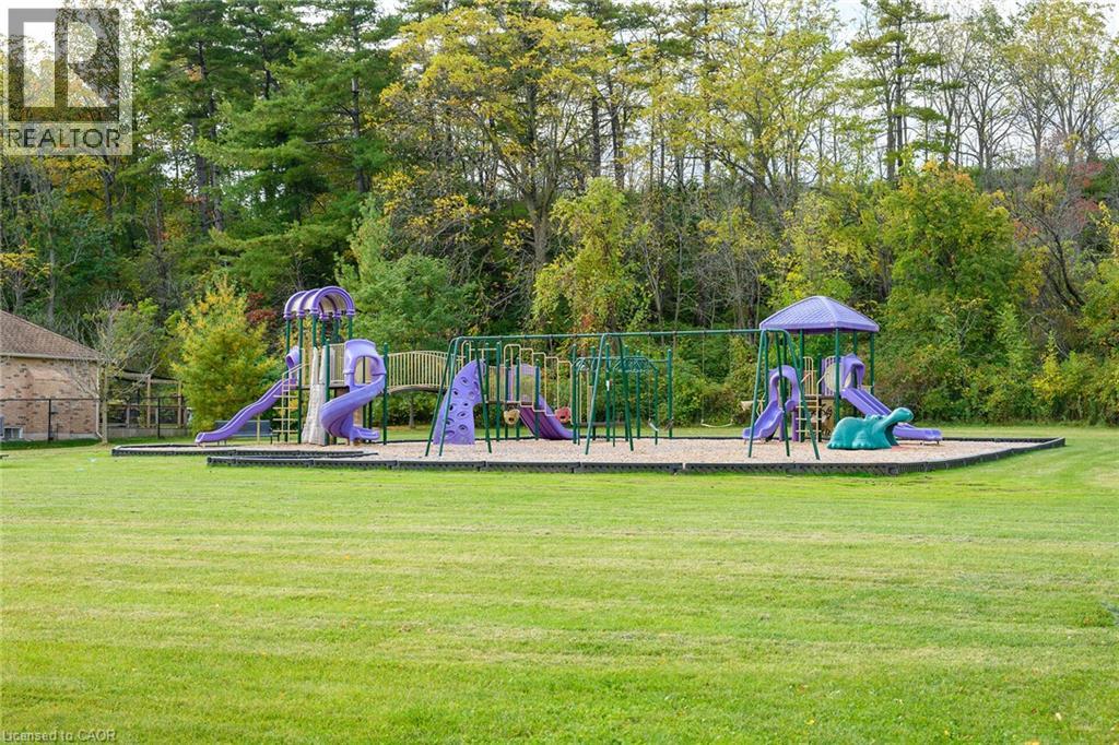 54 Vinifera Drive — photo 41