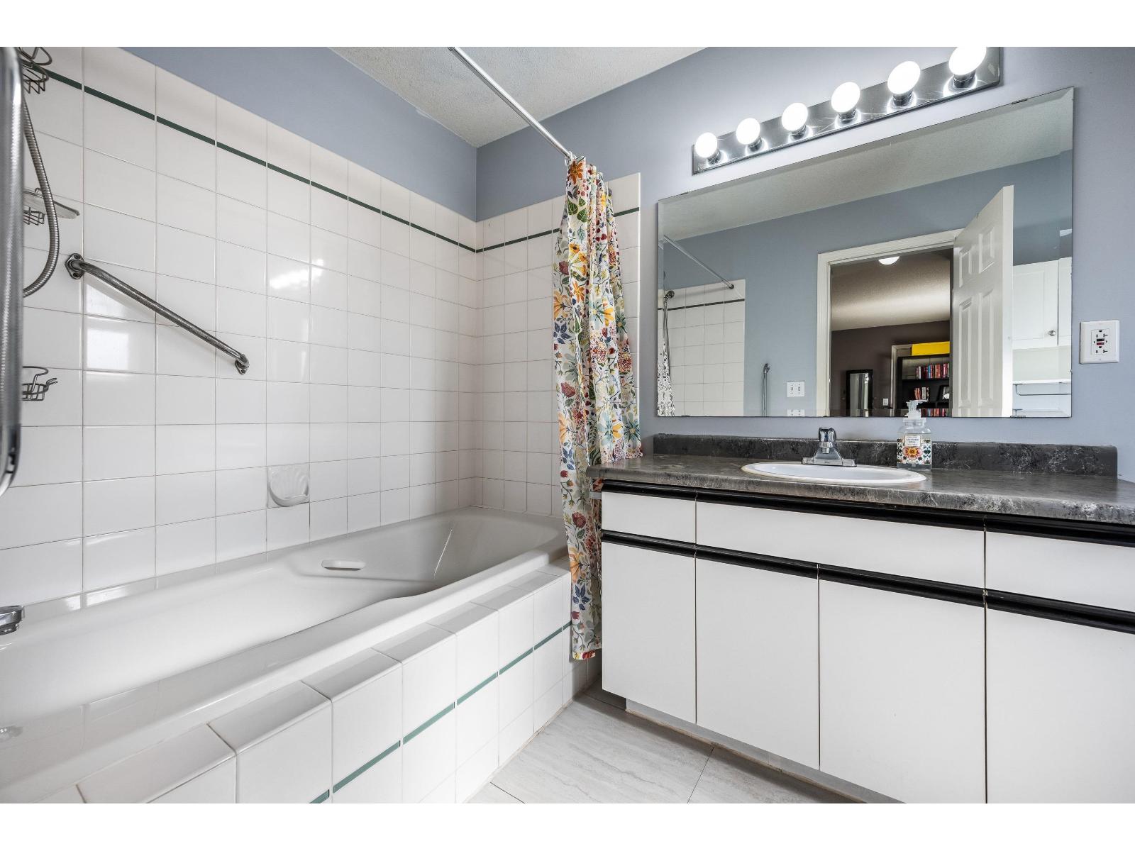 Photo of 45430 BERNARD AVENUE, Chilliwack Proper West 21