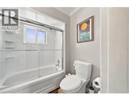 390 Georgia Ave, Nanaimo, BC V9R3V8 Photo 33