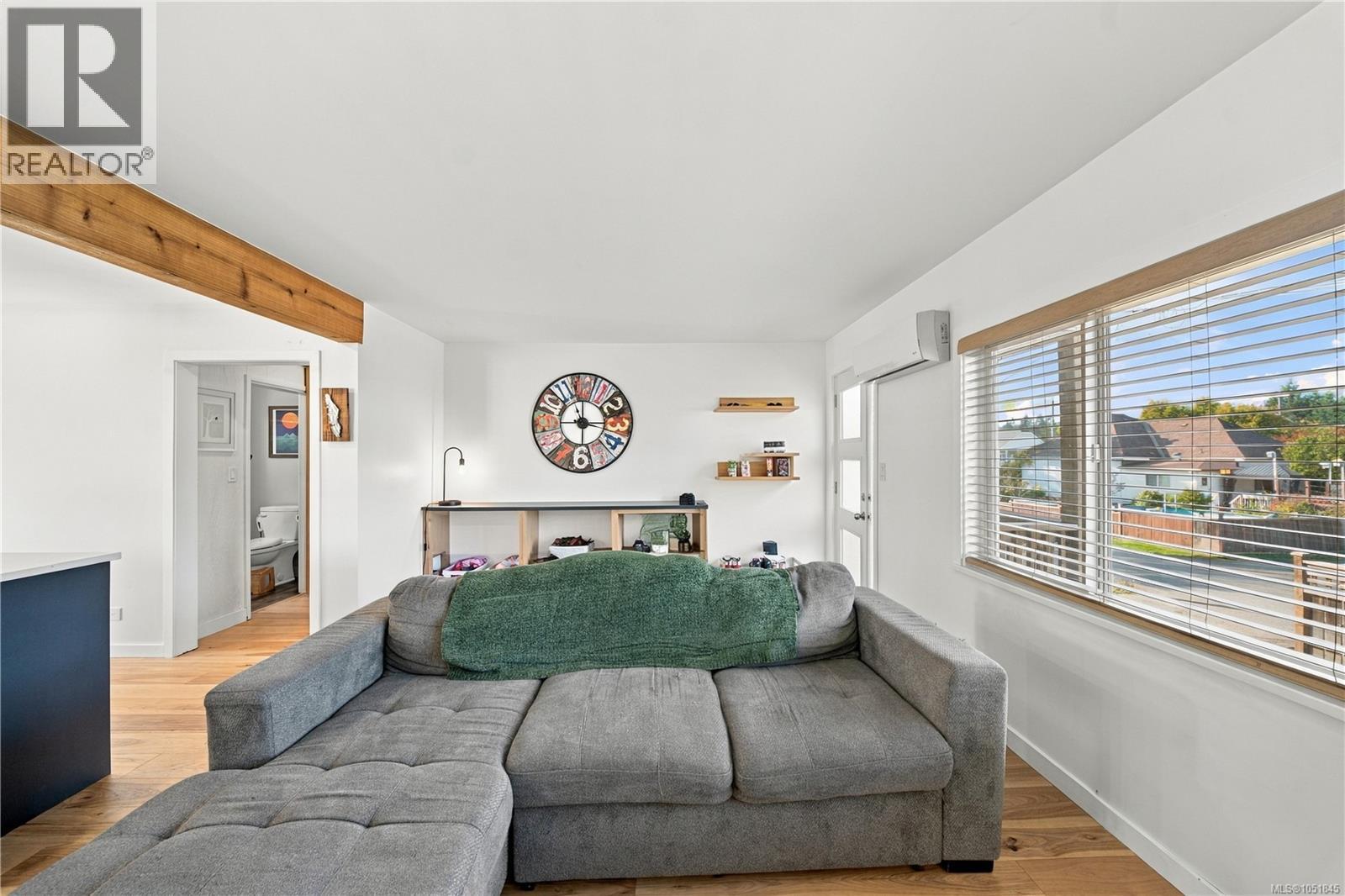390 Georgia Ave - 11