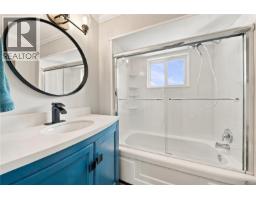 390 Georgia Ave, Nanaimo, BC V9R3V8 Photo 32