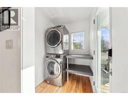 390 Georgia Ave, Nanaimo, BC V9R3V8 Photo 36
