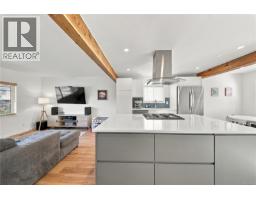 390 Georgia Ave, Nanaimo, BC V9R3V8 Photo 20
