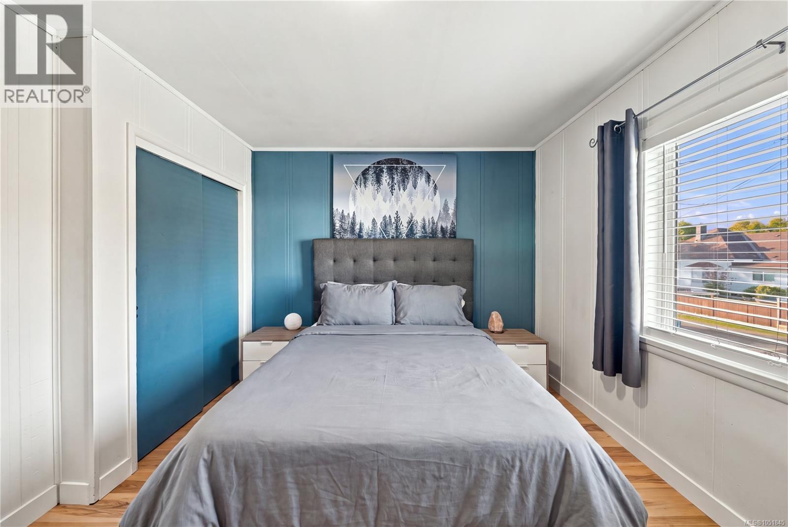 390 Georgia Ave - 23