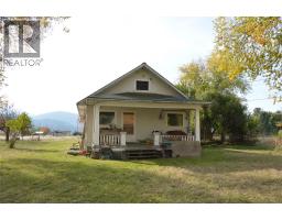 4570 Covert Road, Grand Forks, BC V0H1H5 Photo 14
