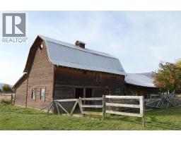 4570 Covert Road, Grand Forks, BC V0H1H5 Photo 10