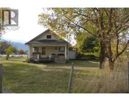 4570 Covert Road, Grand Forks, BC V0H1H5 Photo 15