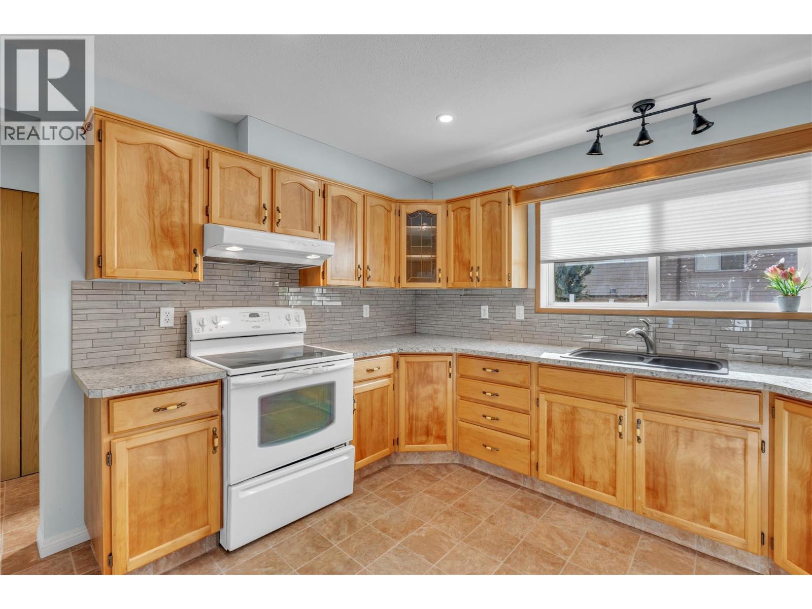 3412 South Main Street Unit# 107, Penticton